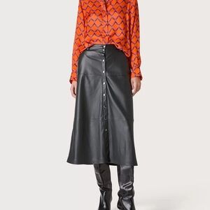 Seventy 1970 calf-length faux leather skirt, slightly flared design